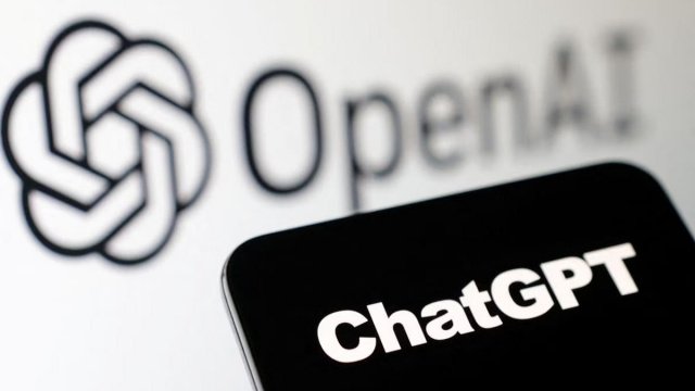 Η OpenAI φαίνεται πως βάζει στον «πάγο» το adult mode του ChatGPT